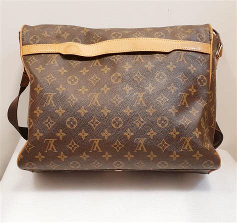 louis vuitton monogram canvas messenger bag|Louis Vuitton Messenger bag canvas.